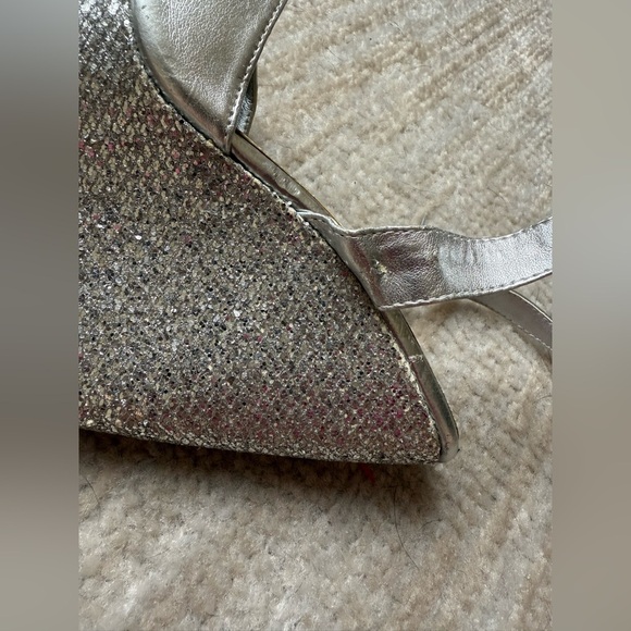 Touch Ups Silver Wedges Heels Dress Sandal Size 6 Formal Wedding Holiday Party - Picture 8 of 10